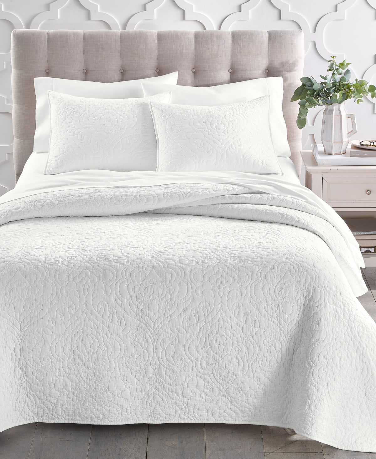 Charter Club Sculpted Paisley Embroidered Cotton Quilt, King, Exclusively at Macy's - White - Bellso